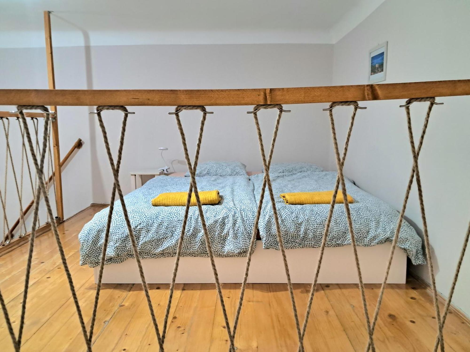 Affordable Heroes' Square Residence ブダペスト エクステリア 写真