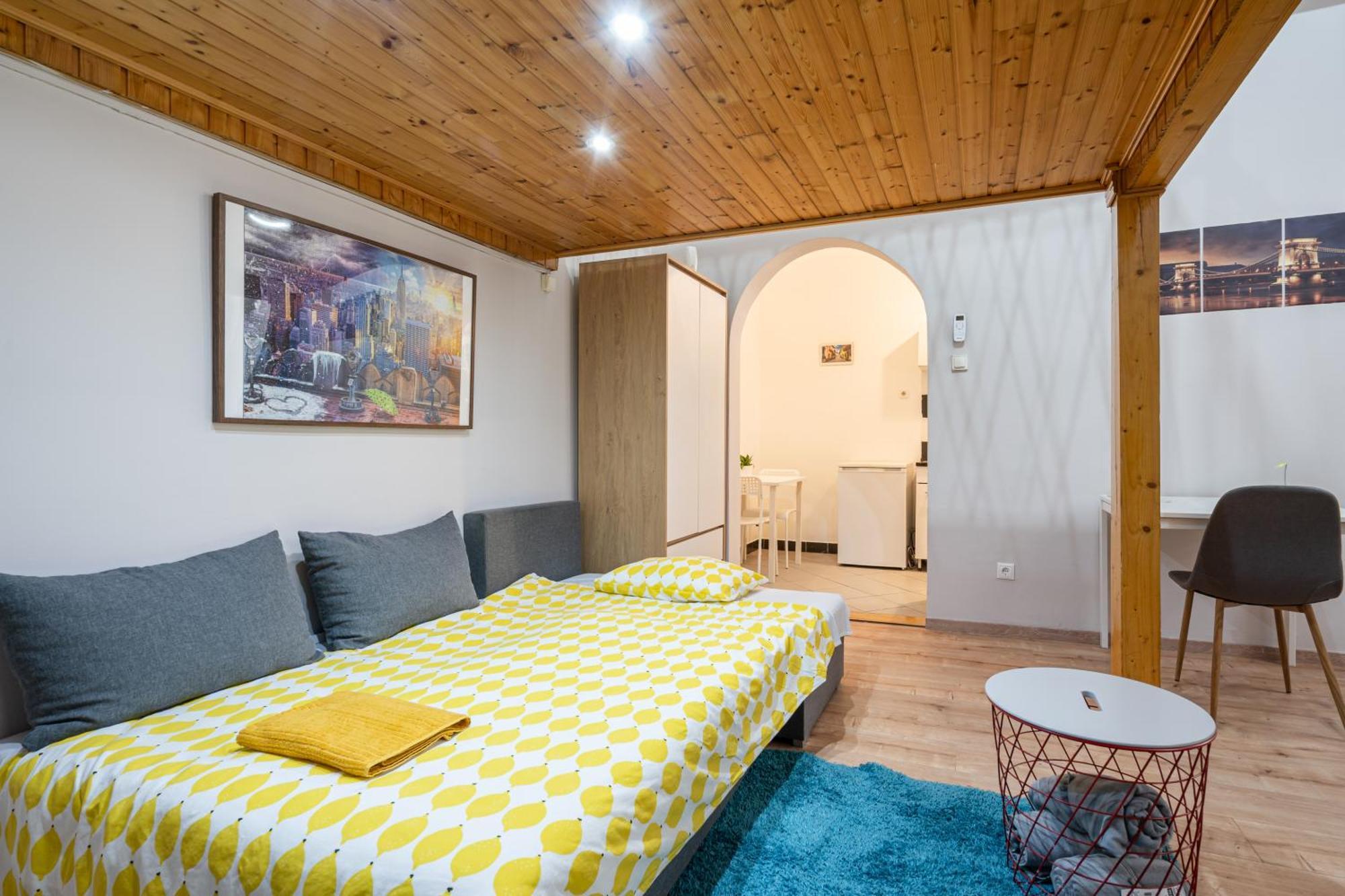 Affordable Heroes' Square Residence ブダペスト エクステリア 写真